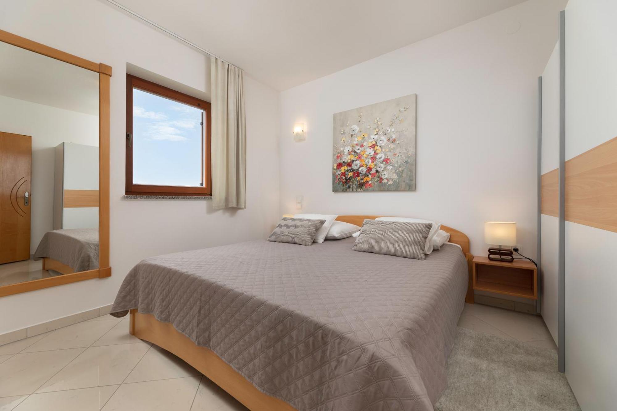 Apartments Kvarner Malinska Bagian luar foto